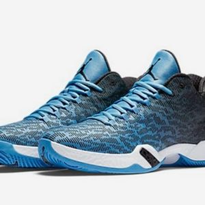 JORDAN xx9 Low Unc univ blue blk wht nwt